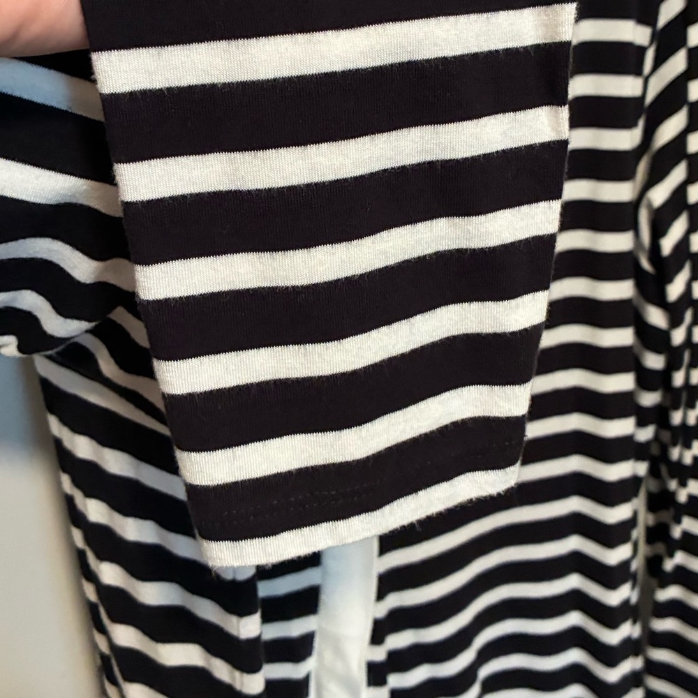 COLDWATER CREEK Prima Knit Black & Cream Striped Button Front Cardigan | Large - Picture 4 of 8